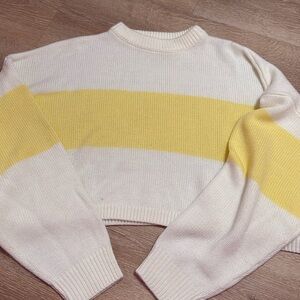 crop yellow and white stripe sweater 💛 size large